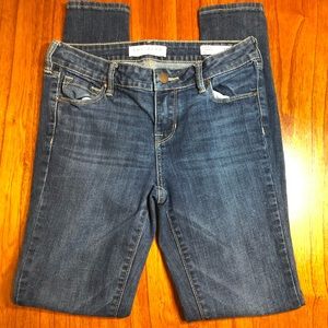 Bullhead mid rise the skinniest jeans